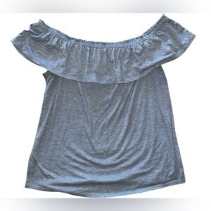 Women’s perspective maternity off the shoulder top